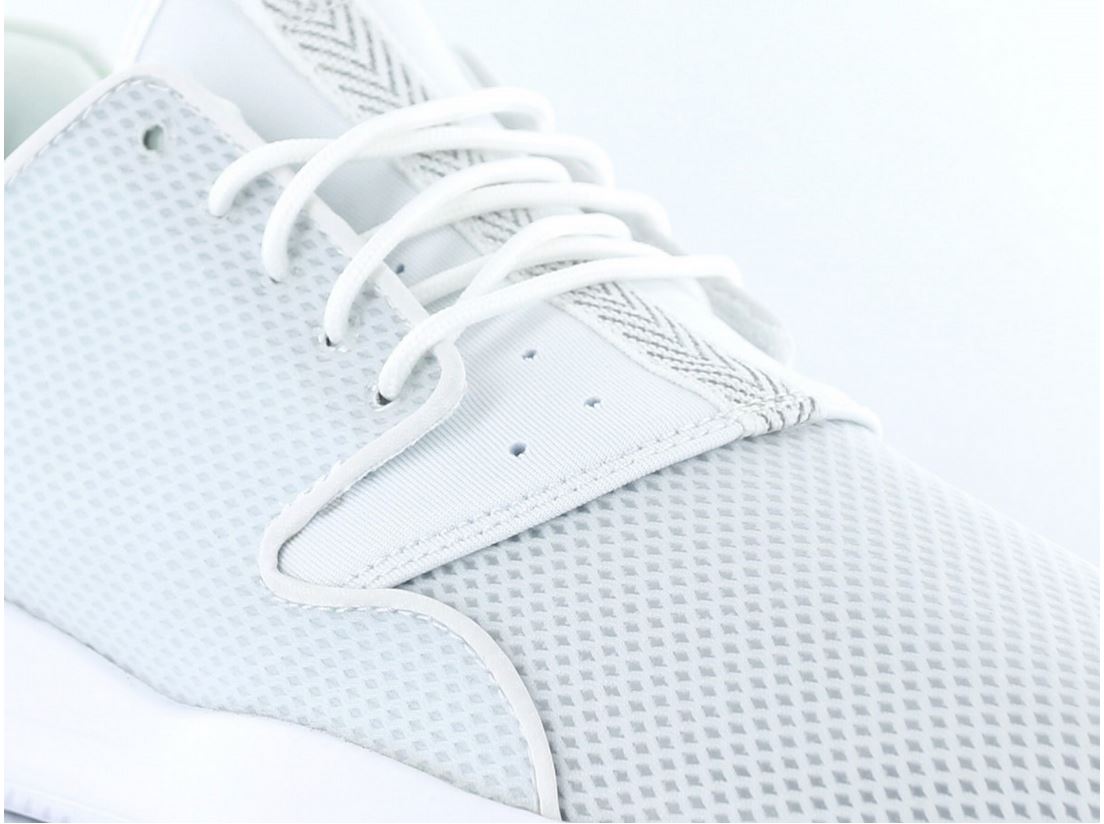 NIKE BASKETS JORDAN Femme Eclipse BG blanche