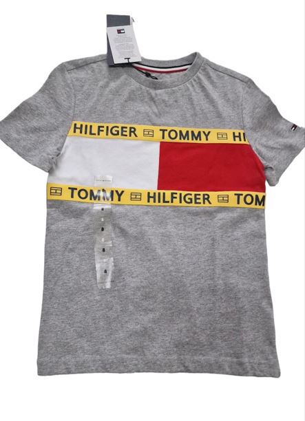 TOMMY HILFIGER T-SHIRT Enfant Garçon gris