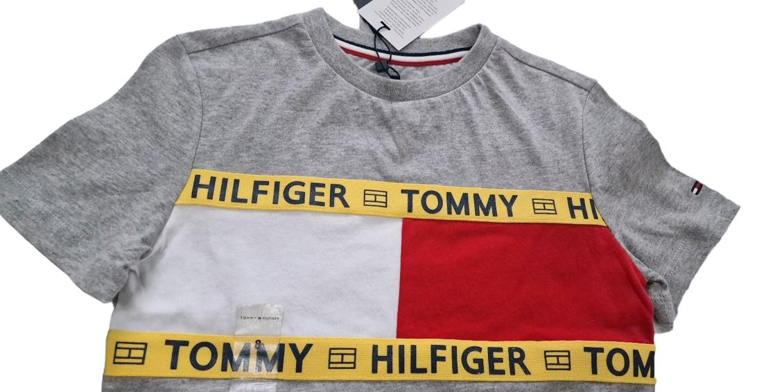 TOMMY HILFIGER T-SHIRT Enfant Garçon gris